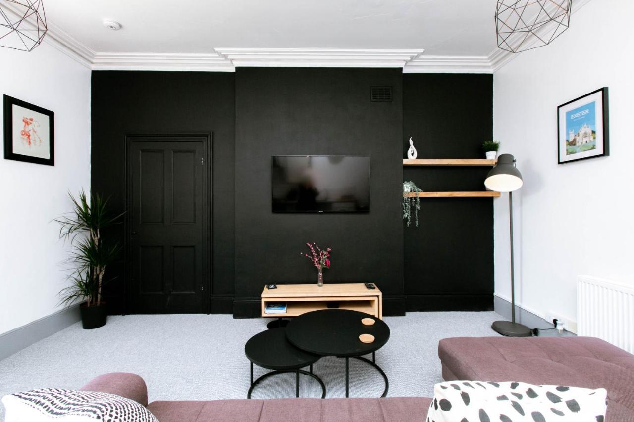 Peaceful Central Apartment with Parking Exeter Exterior photo